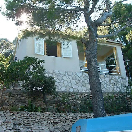 Holiday home Holiday Dob - 5m From The Sea Kut
